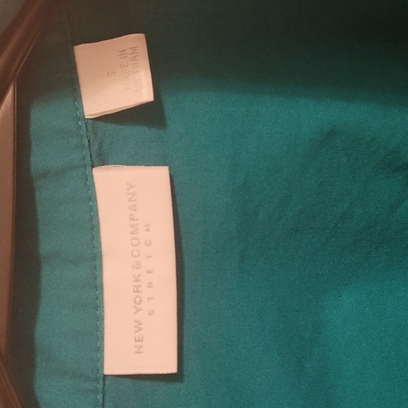 Blouse - Picture 2 of 6